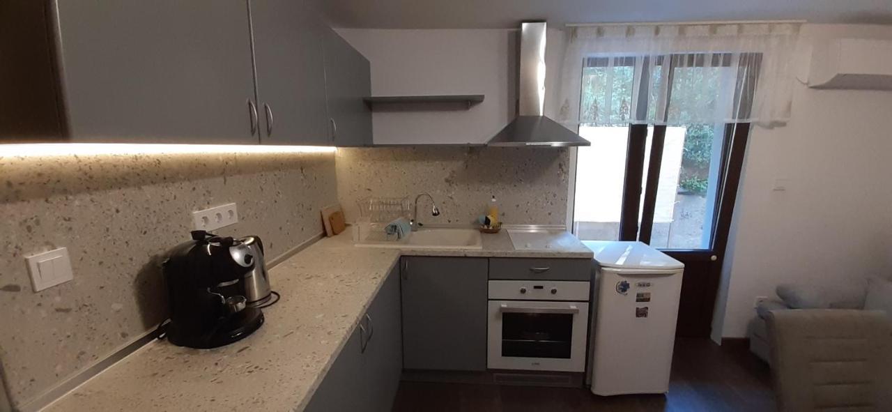 Апартамент Гето - 2 Комфорт Belogradchik Eksteriør billede